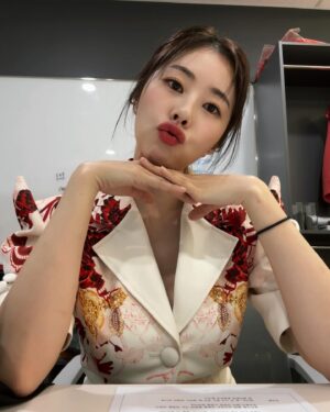 Suh Dong-joo Thumbnail - 6.2K Likes - Top Liked Instagram Posts and Photos