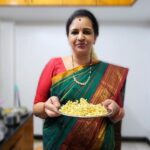 Sujatha Babu Ramesh Instagram – Crunchy pepper sev 😍😍மிளகு சேவ் #reels #reelsinstagram #shorts #youtube #youtuber #influencer #youtubechannel #summer #holiday #snacks #teatime #homemade #homecooking #easy #simple #simplerecipes #oil #crunchy #saree #sareelove #sareecollection #ipl