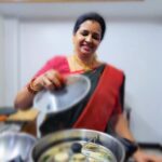 Sujatha Babu Ramesh Instagram – இந்த இட்லி வேற லெவல் 😍😍அவல் இட்லி 😍😍#reels #shorts #instagram #instareels #influencer #youtubechannel #youtuber #shortsvideo #saree #trendingreels #viral #viralvideos #snacks #teatime #easyrecipes #homemade #cooking #southindianreceipe #healthyfood