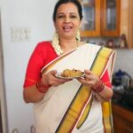 Sujatha Babu Ramesh Instagram – கலத்தப்பம் 🩷🩷🩷adipoli #reels #shorts #trendingreels #instareels #instagram #influencer #youtubechannel #youtuber #cooking #shortsvideo #kerala #snacks #homemade #homemadefood #saree #sareelove #sareecollection #ipl #summer #summerdays #holiday #holidaysnacks #viral #viralvideos