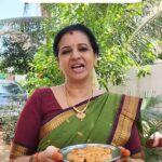 Sujatha Babu Ramesh Instagram – சுருள் காரம்… Bakarvadi 😍😍😍#reels #instareels #instagram #youtuber #shorts #influencer #trendingreels #shortsvideo #youtubechannel #cooking #snacks #teatime #easy #simple #summer #summerholidays #kids #kidsfood #saree #sareelove #sareecollections #sujathababu