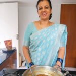 Sujatha Babu Ramesh Instagram - Tasty sweet ukkarai 🩷 #instagram #insta #instareels #reels #reelsinstagram #reelsvideos #shorts #shortsvideo #youtube #youtubeshorts #youtubechannel #saree #sareelove #sareecollection #cooking #easy #receipe #sweet #festival #evening #viralreels #viralvideos #trending #trendingreels