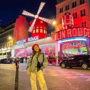 Sulagna Panigrahi Instagram - City of love with my love @biswakalyanrath 

#paris #cityoflights #cityoflove #beautiful #architecture #jetaime ❤️