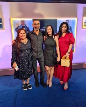Sulagna Panigrahi Instagram - Last night was the screening of a very very special film for us🥰🥰 
So glad to be a part of it and meeting such lovely human beings 😍😍
Pic1- me 😋
Pic2- our extremely talented director who made this heart warming film @hiteshbhatia79 with his kitty ladies 😋 @maddymadhuc @shiwangi_peswani 
Pic 3- the king of memes off screen, the king of emotions on screen @suhailnayyar 
Pic-4- extremely talented and kindest @sheeba.chadha (someone please give me an opportunity to work with her again)
Pic 5- Audition buddies @talwarisha 😋
Pic 6-my strength my weakness my everything @smrutikapanigrahi 
Pic 7- the end and the beginning😋Mera Pyaar, Mera Pati @biswakalyanrath 

Thankyou @macguffinpictures @excelmovies for this opportunity 🙏

 #SharmajiNamkeenOnPrime, March 31 on @primevideoin

@iamjuhichawla @sheeba.chadha  @ayeshiraza @shiwangi_peswani @maddymadhuc @misra_dipti @excelmovies @macguffinpictures @hiteshbhatia79 @ritesh_sid @faroutakhtar @honeytrehan @abhishekchaubey