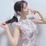 Sumire Uesaka Instagram - 夜あそびでーす！！ 連休、あけましたね〜っ！ みなさまがすこやかに過ごしせますように！！ ゲストは！！井口さんです！！わーっ！！ #上坂すみれ 衣装　@stylist_tanakaayumi ヘアメイク　@ri_sa_ku_ra_