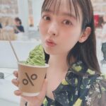 Sumire Uesaka Instagram - もくようび〜！ 皆さま、すこやかにお過ごしですか？ タイでの散策中に行ったおしゃれなカフェで、メイクさんがお写真をとってくれたものたちです！おいアイス食わねぇか…(｀°ω°´) アイコンサイアムという大きな施設、感動的な楽しさでした！隅々まで見てまわりたかった〜っ！ それでは皆さま、本日もすこやかにまいりましょう〜っ！ #上坂すみれ