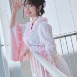 Sumire Uesaka Instagram – 「ディア・パンタレイ」リリースイベント、東京も無事終了いたしました〜！
あらためて、お越しくださった皆さま、行きたかった…！と念を送ってくれていた皆さま、ありがとうございますっ！

お箸をお渡しするのって縁起がいいんですね〜！新年度のみんなもすこやかになれますように！！念っ！！

今回のリリースイベントは和風シリーズなお衣装でお届けしました！春らしいピンクのお衣装、あったかい今日にぴったりですな！

大阪でたこ焼き食べそこねたのを思い出したので、たこ焼き、食べます！！ぜったい！！
それでは皆さま、すこやかな日曜日をお過ごしくださいませ〜っ！！

#上坂すみれ

衣装　@natsu_no_mizu 
ヘアメイク　@yumikasawanishi