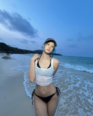 Sumitra Duangkaew Instagram - Now or never 🌊✨