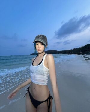 Sumitra Duangkaew Instagram - Now or never 🌊✨