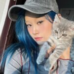 Sumitra Duangkaew Instagram - Mama love u 💙🤏🏻🐈🐈‍⬛ @lukshin.moodengg