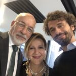 Sumru Yavrucuk Instagram - Evet kulaklarım çınlıyor tam da bu gün bu saatlerde:))🛎eee buyurun o halde🎁