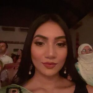 Sunerah Binte Kamal Instagram - It’s truly been an honour attending my school Scholastica’s annual function as a guest. I can’t really explain how I felt. I used to perform on this stage, this place taught me everything. The place where I grew to be the person I am today. A memorable school day! Do you know how it feels when your teachers tell you that they are proud of you? 🥹
Thank you Scholastica. Quite an emotional journey. 🙏♥️

Wearing @audriana_exclusives
#scholastican
