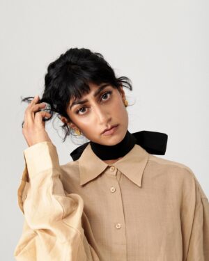 Sunita Mani Instagram - Thank you, Patricia Karounos, for a lovely chat and for ELLE CANADA shining your light on moi🌹

More from this spectacular Tommy Agriodimas sesh 
🫶✨
hair: @karla_julianna 
m/u: @andrea_tiller 
stylist: @sarahslutsky @carlee___