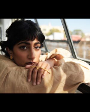 Sunita Mani Instagram - Thank you, Patricia Karounos, for a lovely chat and for ELLE CANADA shining your light on moi🌹

More from this spectacular Tommy Agriodimas sesh 
🫶✨
hair: @karla_julianna 
m/u: @andrea_tiller 
stylist: @sarahslutsky @carlee___