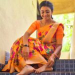 Sunitha Srinivasan Instagram - En thangachi @preetha_suresh21 Gifted me 🫠🥰🫠🥰🫠