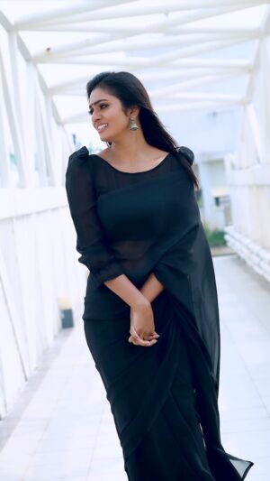 Sunitha Srinivasan Instagram - Sollithara vaa vaathi 
@sunitha_official