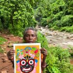 Sunmeera Nagesh Instagram - ଆହେ ନୀଳ ଶଇଳ✨🧿 Painted a portrait after really a long interval and couldn’t able to think of a more beautiful face than him to draw💖 PS: The second picture is of Mungri Singh (a local caretaker of the sitakund waterfall)