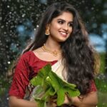 Sunmeera Nagesh Instagram - ☀️ #DurgaPuja2022 . . Credits: @makeupbysunilsaha @elegant_photo_graphy
