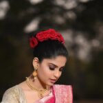 Sunmeera Nagesh Instagram - 🌸 . Credits: @makeupbysunilsaha @asish_photography_bpd