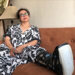 Supriya Pilgaonkar Instagram – Preparing for moon landing ! All women take care of the bone health or else simple twist might land you on the moon. …now even more locked out or locked in should I say …🤔 my lock down diary has nothing but sitting at home at one place mostly for 6 weeks