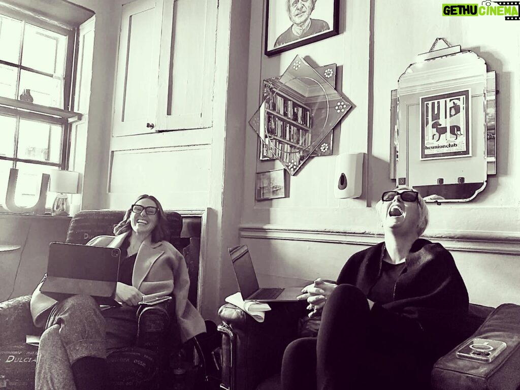 Suranne Jones Instagram - Writers room hysteria @amoconnor01 @monumentaltelevision @teamakersprod #overtiredinsoho