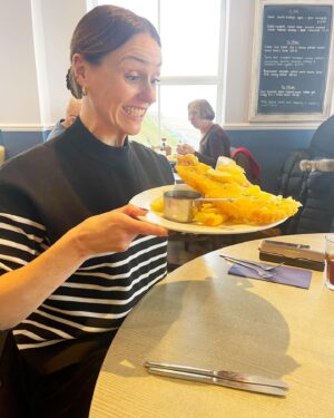 Suranne Jones Instagram - 🐟 🍟 ❤️