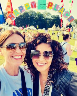 Suranne Jones Instagram - Another beautiful human.. @jennifer_boardman ☀️