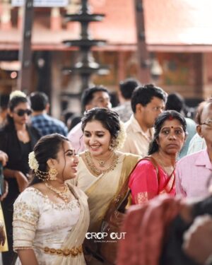 Susmitha Prabhakaran Instagram - Inframe : @susmitha.prabhakaran

Dop : @shaha_khan_photography 

Saree draping: @weldon_collections

Makeup & styling : @makeover_by_givin
@_meethu__off_icial