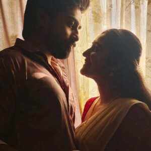 Susmitha Prabhakaran Instagram - Nandhan❤️devika

Never miss the upcoming episodes
At 8.30 pm on your flowerstv ❤️
.
.
@flowersonair
 @faisal__adimali
.
..
...
📸 @sajith_sadasivan__
@amritha__official ❤️
.
.
#sukhamodeviserial
#nandhan❤️devika
#flowerstv
#locationpics
#malayalamserial
#prayanvishnu
#susmithaprabhakaran