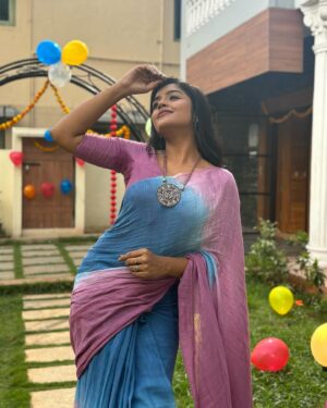 Suveta Shrimpton Instagram - Saree vibes ❤️
🥻vika boutique
.
.
#adshoot #sareelove #shooting #sunnydays☀️ #posingforthecamera #suvetashrimpton❤️❤️❤️