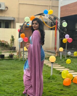 Suveta Shrimpton Instagram - Saree vibes ❤️
🥻vika boutique
.
.
#adshoot #sareelove #shooting #sunnydays☀️ #posingforthecamera #suvetashrimpton❤️❤️❤️
