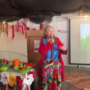 Suzan Kardeş Instagram - Ankara Somut Olmayan Kültürel Miras Müzesi Hıdırellez söyleşimizden. 🌿☘️🌺💐🍀🧿 bizi çok güzel ağırladınız. Sonsuz teşekkürler 🙏🏼 @unesco @unescoturkiye @un_turkiye @suzaninhidirellezfestivali @razakiletisimenajerlik