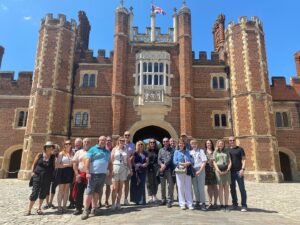 Suzannah Lipscomb Instagram - Another lovely day spent at Hampton Court with a tour group from @andantetravels.

I especially enjoyed today these pictures of Wolsey (late 16th-century copy of earlier original) and Elizabeth Cheyne, by the inimitable Holbein.