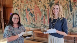 Suzannah Lipscomb Instagram - I am holding in my hands a book that once belonged to Thomas Cromwell, Henry VIII’s right-hand-man.

We know it was his because of a remarkable piece of historical detective work carried out by the curators at @hever_castle along with the librarians of the Wren Library at @trincollcam. 

The news of this amazing discovery broke today. I went to Hever to get the full story, which you can see in a documentary exclusive to @historyhit, which will be released next week. 

In it, I talk to all the curators and experts involved, and take some voxpops from leading Tudor historians. 

Look out for it. This is Tudor news you do not want to miss.