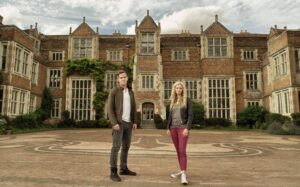 Suzannah Lipscomb Instagram - Our series on Henry VIII and his Wives is coming to BBC Select in the US and Canada!

‘The tale is familiar, but its presentation is refreshing’ (Daily Mail)

‘Dan Jones and Suzannah Lipscomb are telling overlooked stories here, treating the wives in Henry’s life as queens and women, rather than marital appendages’ (Sunday Times)