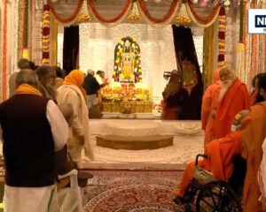 Suzanne Bernert Instagram - जय श्री राम 🙏 chants of Ram & Sita 🙏 just imagine in every nook and corner of Bharat and even in places abroad...what kind of spiritual energy is rising... Hopefully, wrapping our planet in much needed positivity and blessed vibes 🚩🛕
#RamMandirPranPratishta
Credit Screenshots @news18hindi @doordarshannews
.
.
.
#ramaayenge
#ayodhyarammandir🚩
#AyodhyaRamMandir #narendramodi #bharat