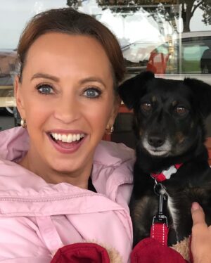 Suzanne Paul Instagram - Happy birthday Matty! 🎂🎉We think he’s 10, not too sure with him being a rescue dog x