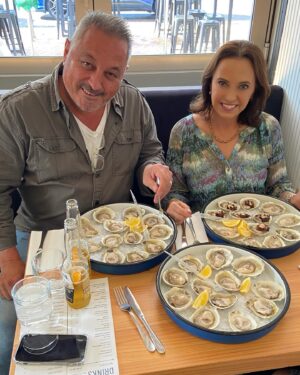 Suzanne Paul Instagram - Delicious lunch at our favourite restaurant @thefatoysterorewa