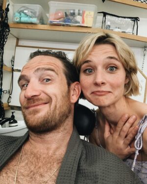 Svenja Jung Instagram - How it started vs. how it ended 😁
Some „behind the scenes“ of our @netflixde show CROOKS 🐆🔥 
Thank you so much for watching !! 🙏🏼