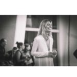Sveva Alviti Instagram - A girl should be two things: who and what she wants.🍁 ( coco Chanel )