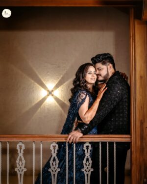 Swanandi Tikekar Instagram - Diving into the rhythm of love tonight!💓

Outfits : @savaree_by_sonali 
Styling : @saudamini_g
MUAH : @nishant_tapkir_makeup @priyankahairartist 
Pictures : @lensfixed_onkarabhyankar
Asthetics & Skincare : @thefacestudio.in 
Socials and Exclusive PR : @wechitramedia @n.i.d.s_
.
#SwanandiTikekar #AshishKulkarni #SangeetNight #CocktailParty  #ANANDI 💕