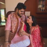Swanandi Tikekar Instagram – Pahila Gudhi Padva!!! Amchyakadun Saglyanna Shubhechha! ❤️

#pp #pahilapadva #postmarriage #navinvarsha #newyear #anandi #swananditikekar #ashishkulkarni