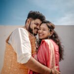 Swanandi Tikekar Instagram – Can’t wait to make her my Mrs!😘 @swananditikekar ❤️
.
Clicked by @lensfixed_onkarabhyankar ✨
Asthetics & Skincare by @thefacestudio.in 
Socials and PR by @wechitramedia @n.i.d.s_ 
.
.
.
#AshishKulkarni #SwanandiTikekar #Anandi #PreweddingRituals #Blessed