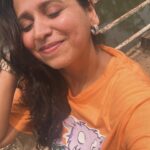 Swanandi Tikekar Instagram – Trying to be cool in the heat!!!! ☀️🥶

Who all are with me? 

#summer #sunslapped #shoot #location #gratitude #swanandi