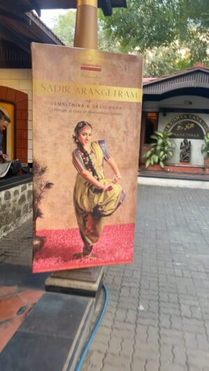 Swarnamalya Instagram - Arangetram Vibes @smrithikaksasidhaar. @rangamandiraacademy  brings yet another Sadir Artiste to stage @krishnaganasabha  with @menon_artist
