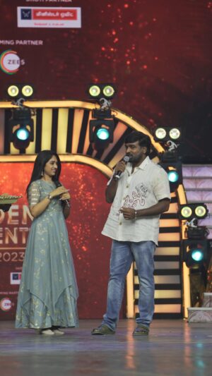 Swathi Sharma Instagram - Never ending love to this clippings 😍🥰 
@actorvijaysethupathi
#vijaysethupathi #vijsethupathi #fans #awwfeeling #surprise