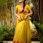 Swetha Venugopal Instagram - Ugadi subhakankshalu!✨ . . . Artist - @swetha__venugopal Costumes - @ivalinmabia Photography - @camerasenthil Makeup - @rinkymakeup_artist Hair - @mani_stylist_ Shoot organised by @rrajeshananda #swethavenugopal #photography #photoshoot #kollywood #tamil #cinema