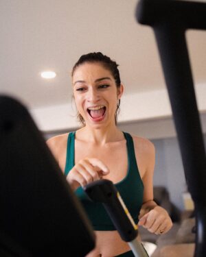 Sydney Ozerov-Meyer Instagram - I tend to really struggle through the winter months, both physically and mentally. Over the years I’ve found that movement helps me enormously with both but I’ve often struggled with the discipline to be consistent with a routine (made worse by how uncomfortable I feel in public gyms). This year I have made it my priority to set up an at home routine that I can maintain before the winter months set in to put my health first in a way that works for me.
An elliptical is my go to. It’s super low impact for my joints, an amazing full range of motion and great for a warm up or full workout. I was geeked to find the @lifespan_fitness elliptical that somehow requires no power and yet has a full digital program? It’s the perfect stride length and has a 30 day money back guarantee. If there’s one piece of at home gym equipment that felt essential to my winter setup. This is it. Wish me luck!!