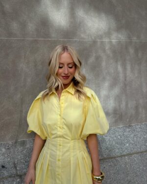 Sydney Sadick Instagram - Lemon drop 🍋
