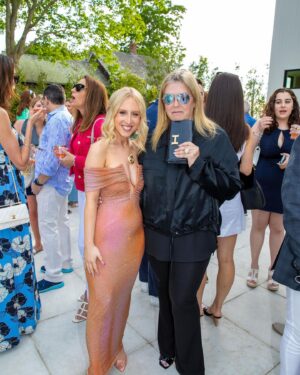 Sydney Sadick Instagram - Back again with the hottest party of the summer 🔥 Our @spotlightmagazine x @hamptonsrealestate Memorial Day kick-off celebration 🥂🧡

-
-
-
-
- #hamptons #hamptonslife #summer #hamptonssummer #hamptonsrealestate